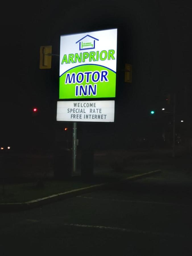 Arnprior Motor Inn Eksteriør bilde