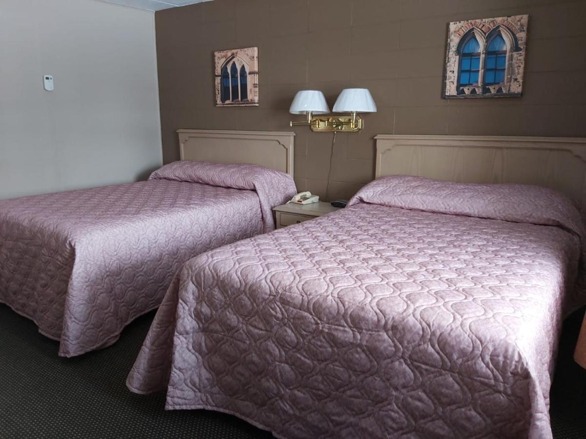 Arnprior Motor Inn Eksteriør bilde