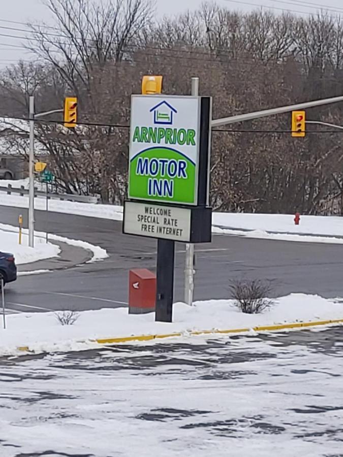 Arnprior Motor Inn Eksteriør bilde